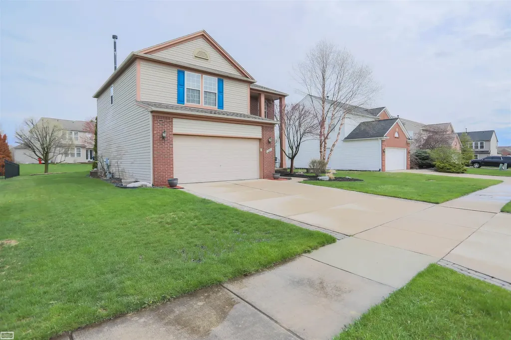 17889 Troon Trail Macomb Township MI 48042