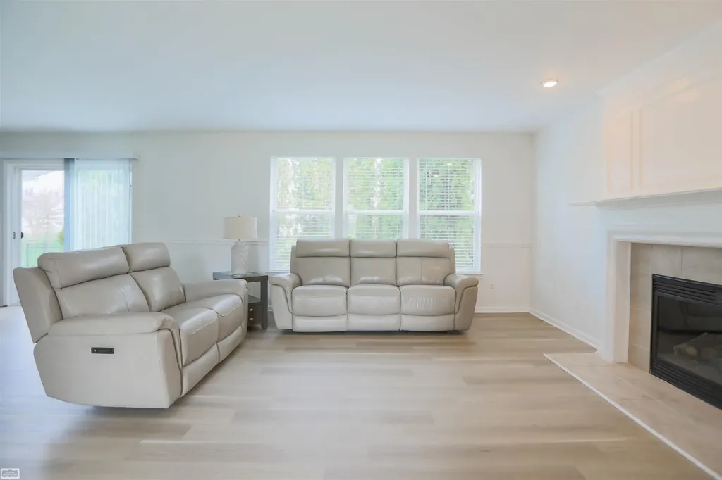 17889 Troon Trail Macomb Township MI 48042