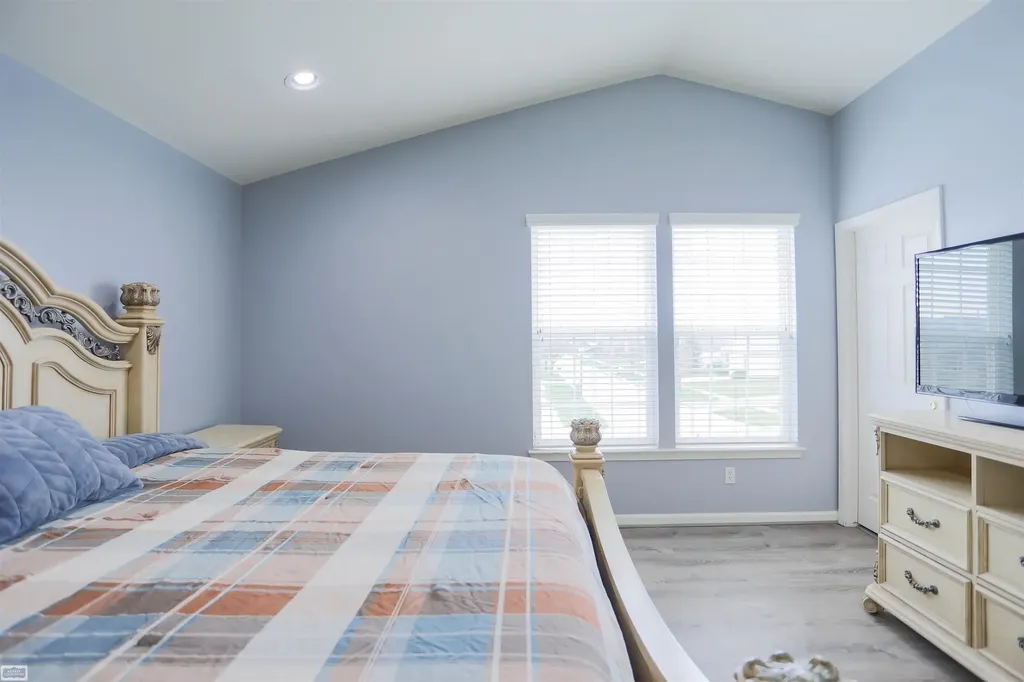 17889 Troon Trail Macomb Township MI 48042