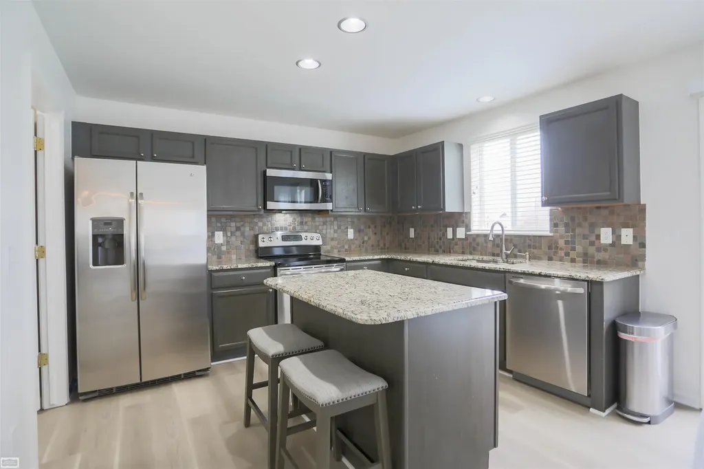 17889 Troon Trail Macomb Township MI 48042