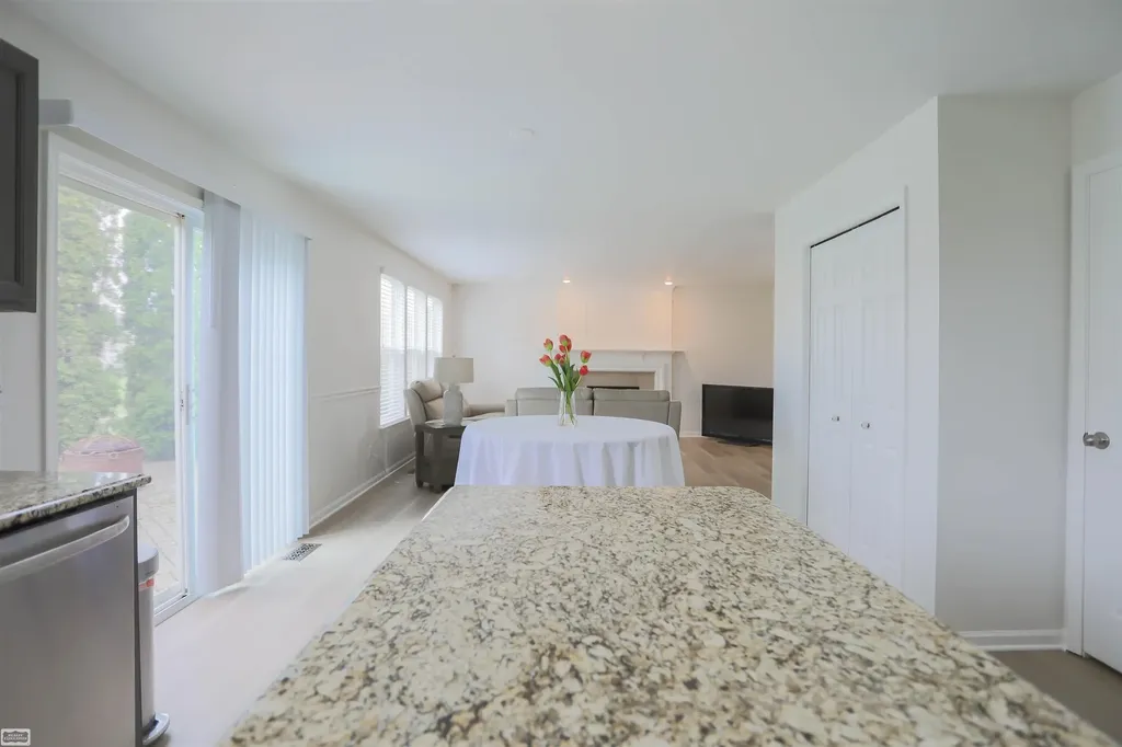 17889 Troon Trail Macomb Township MI 48042