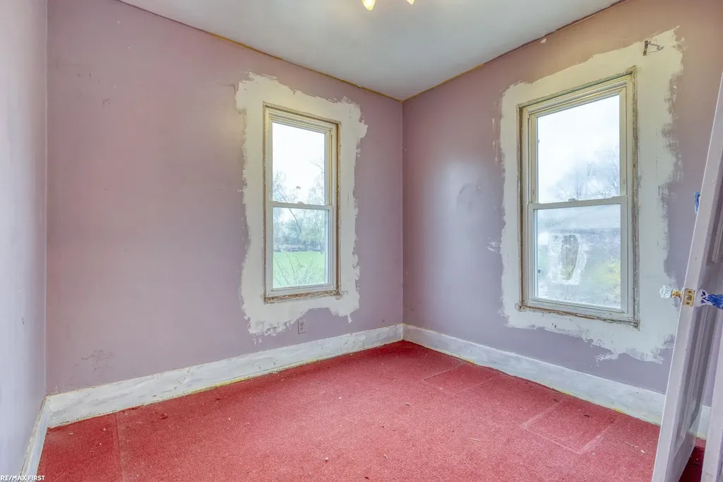 42550 La Croix St Street Clinton Charter Township MI 48036