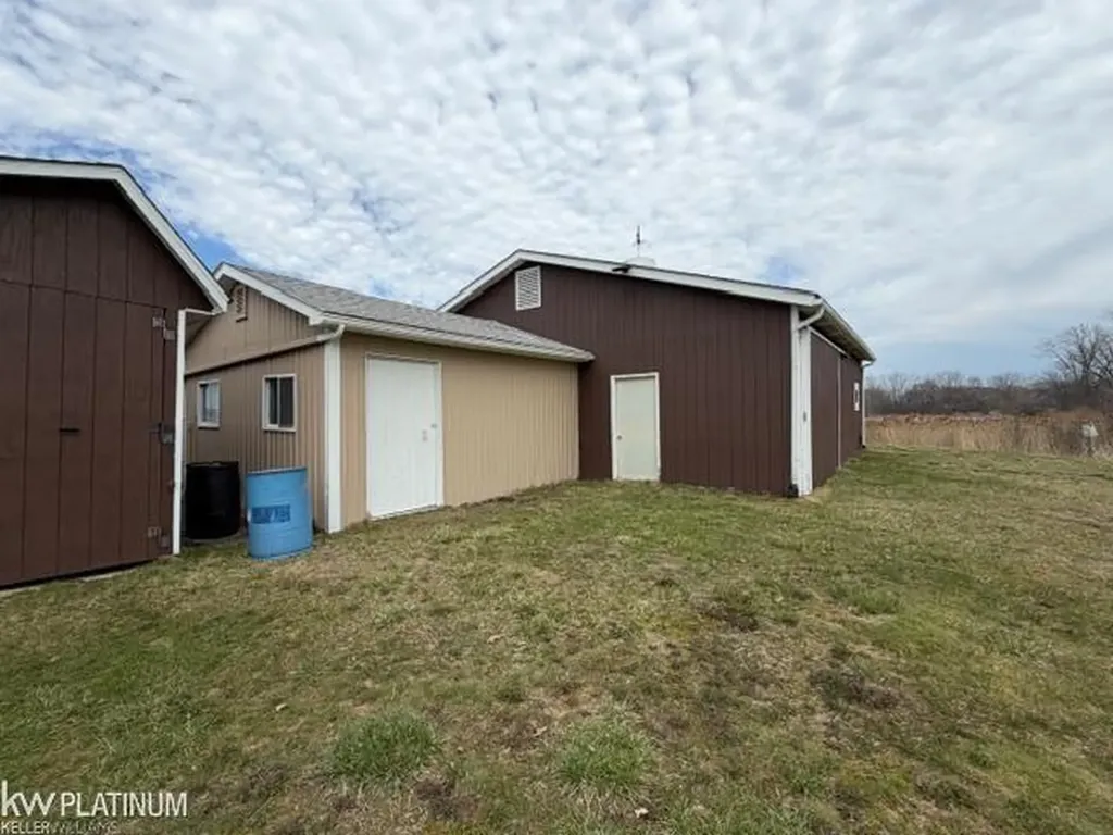6775 Marsh Road Cottrellville Township MI 48039