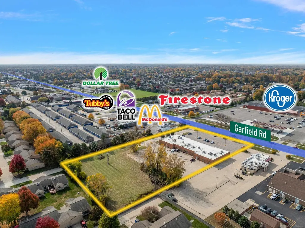 41560 - 41660 Garfield Road Clinton Charter Township MI 48038