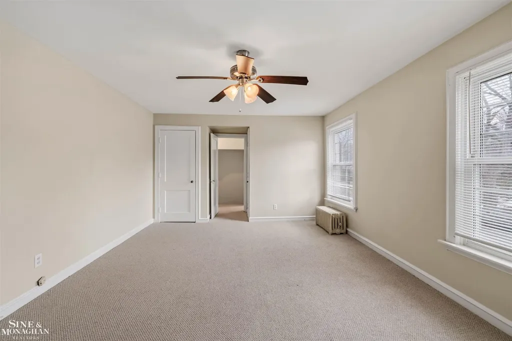 377 Rivard Boulevard Grosse Pointe City MI 48230