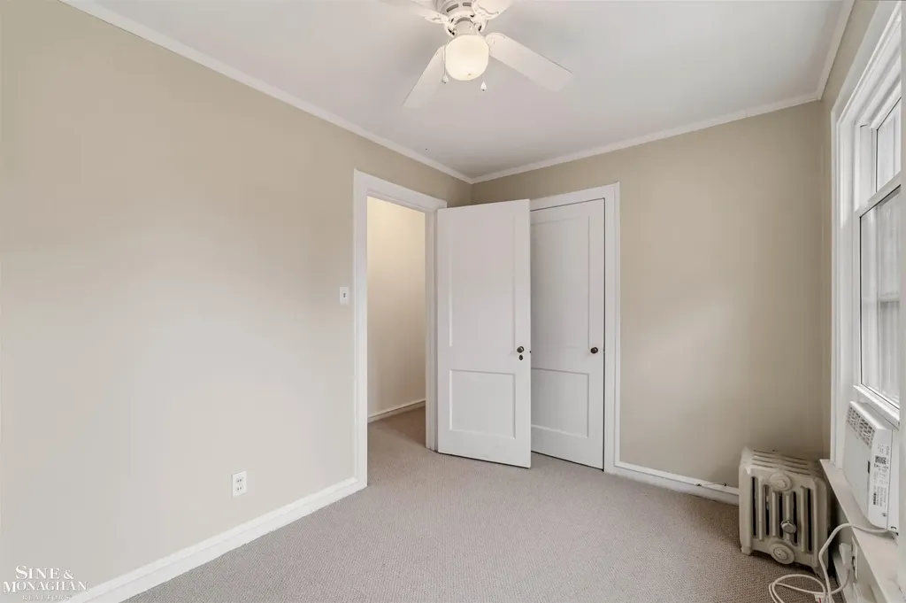 377 Rivard Boulevard Grosse Pointe City MI 48230