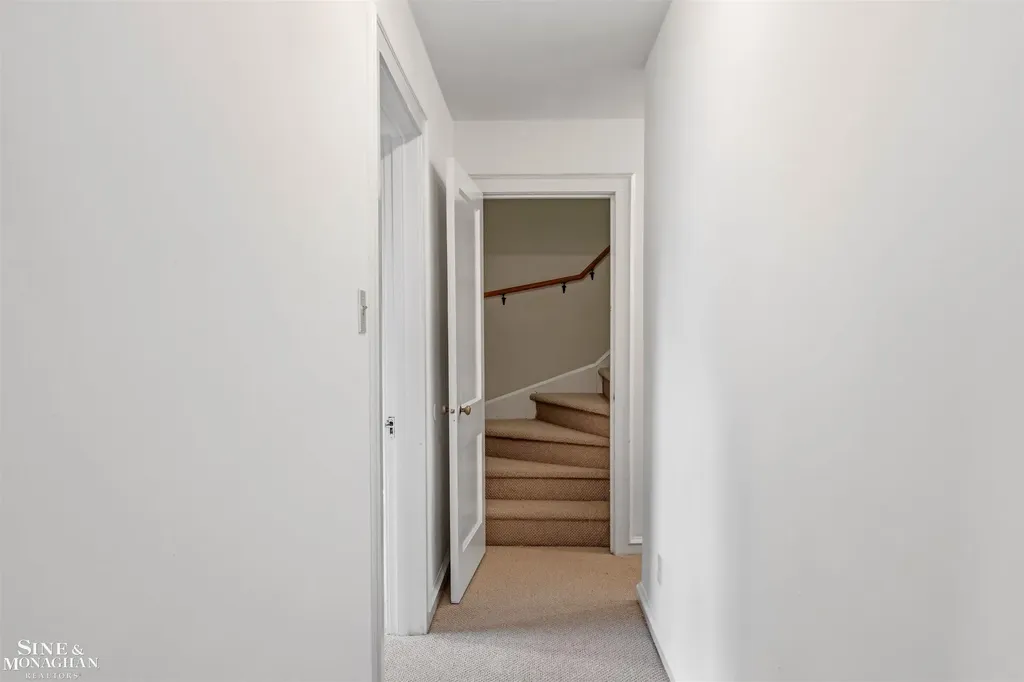 377 Rivard Boulevard Grosse Pointe City MI 48230