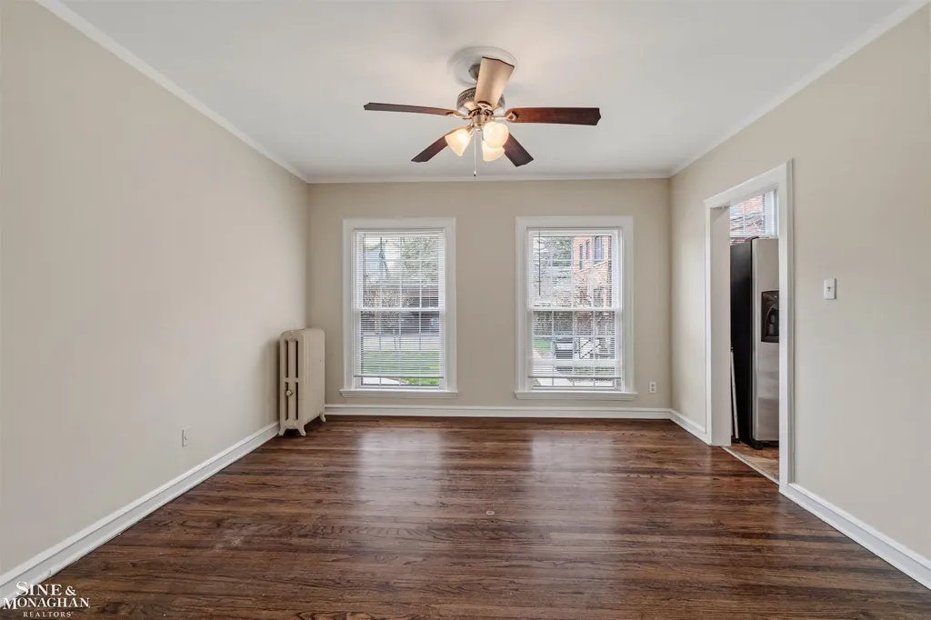 377 Rivard Boulevard Grosse Pointe City MI 48230