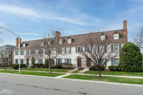 377 Rivard Boulevard Grosse Pointe City MI 48230