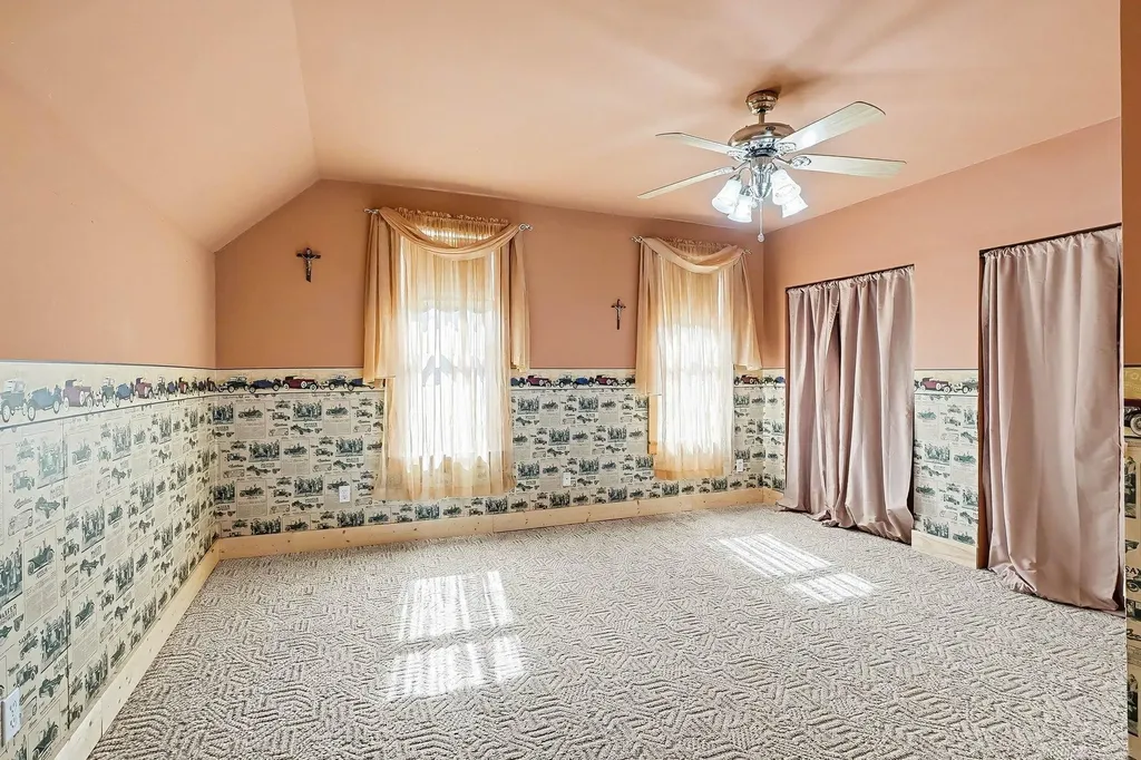 138 E Main Street Sebewaing Village MI 48759
