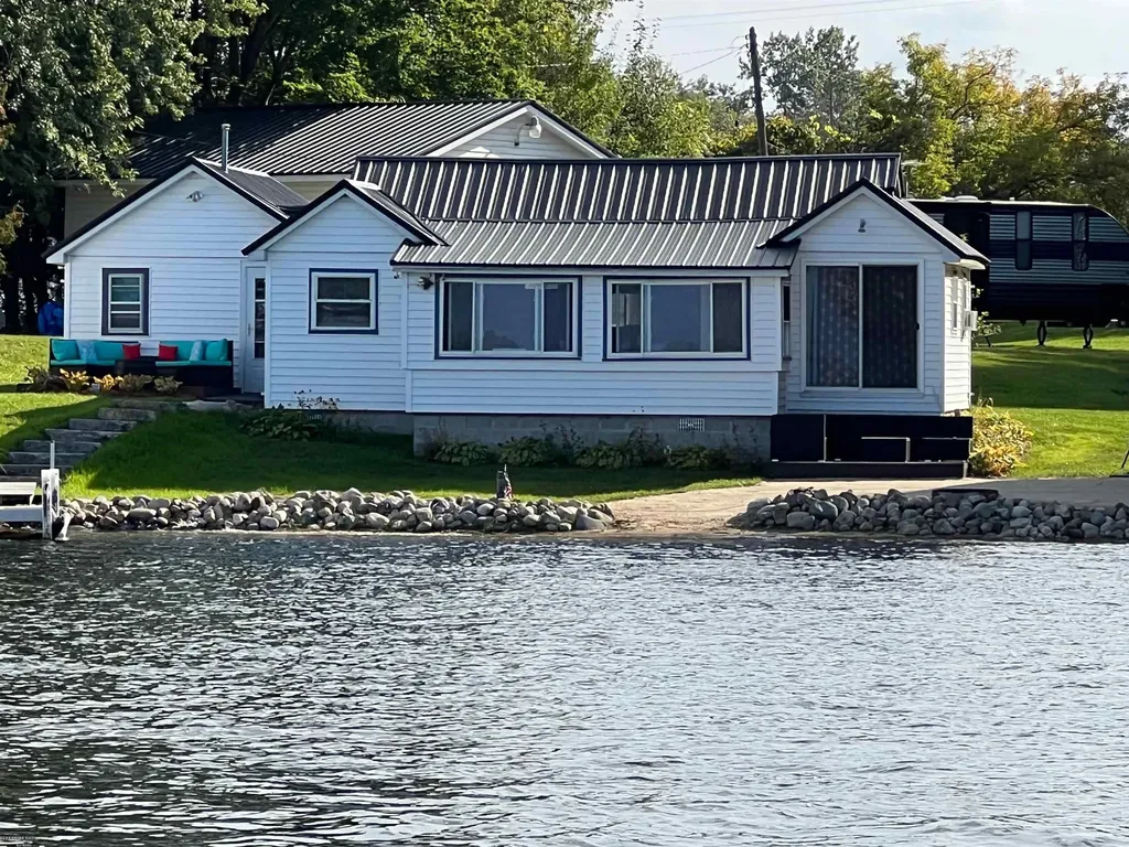 4978 Long Lake Road Plainfield Township MI 48739