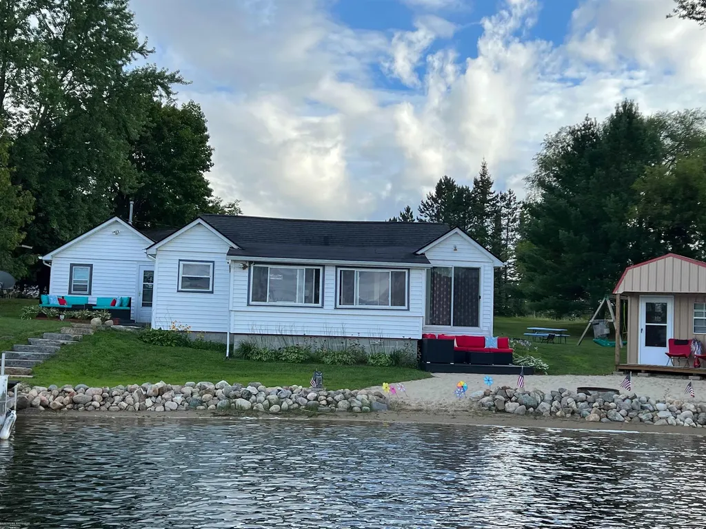 4978 Long Lake Road Plainfield Township MI 48739