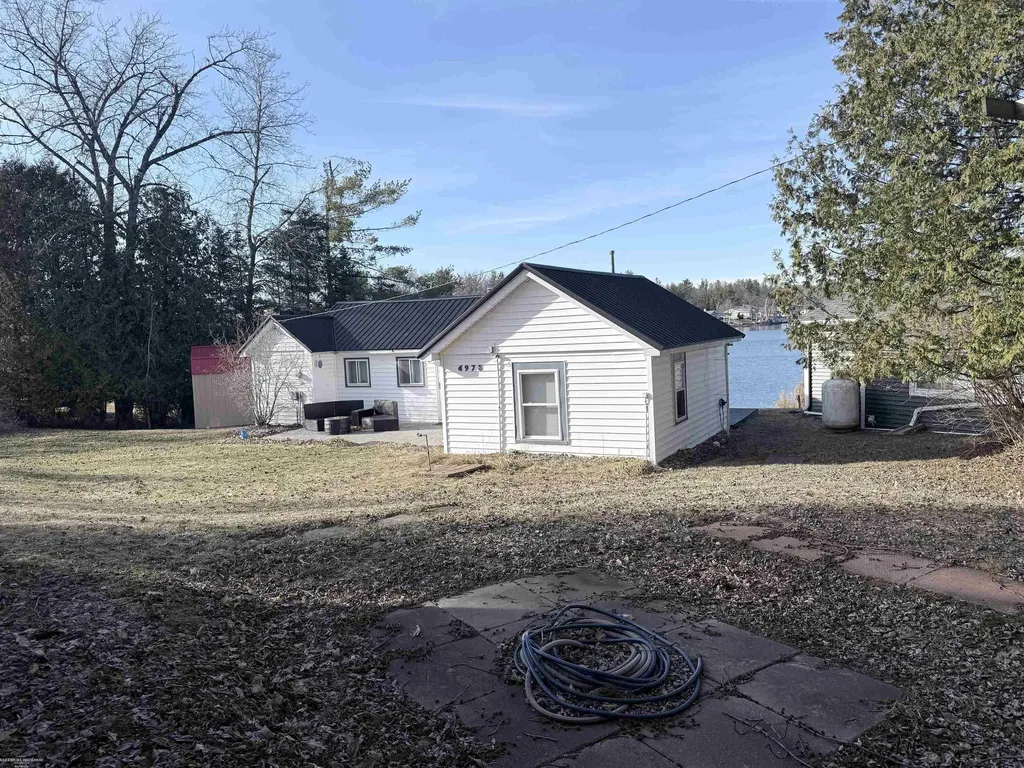 4978 Long Lake Road Plainfield Township MI 48739
