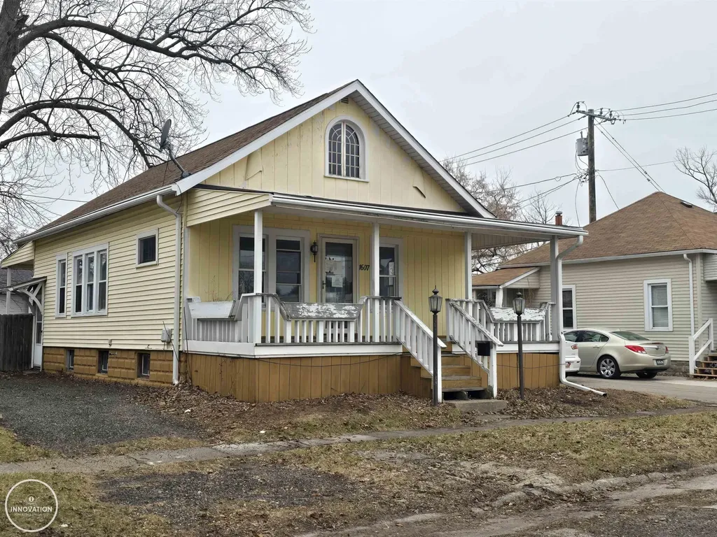 1607 Elk Street Port Huron City MI 48060