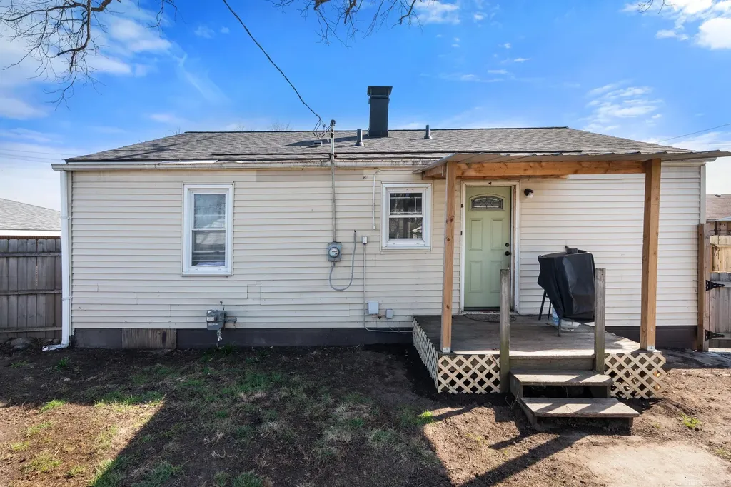 691 E Bennett Avenue Ferndale City MI 48220