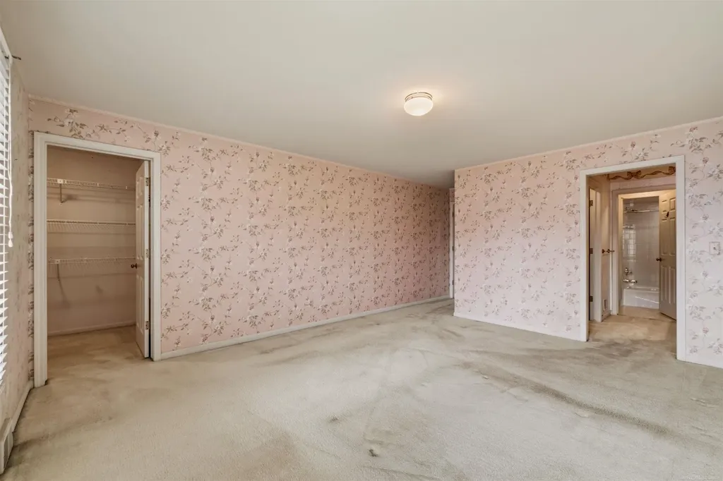 172 Windwood Pointe Avenue St. Clair Shores City MI 48080