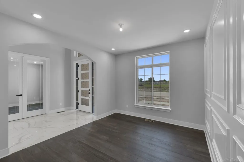 49940 Langford Drive Macomb Township MI 48044