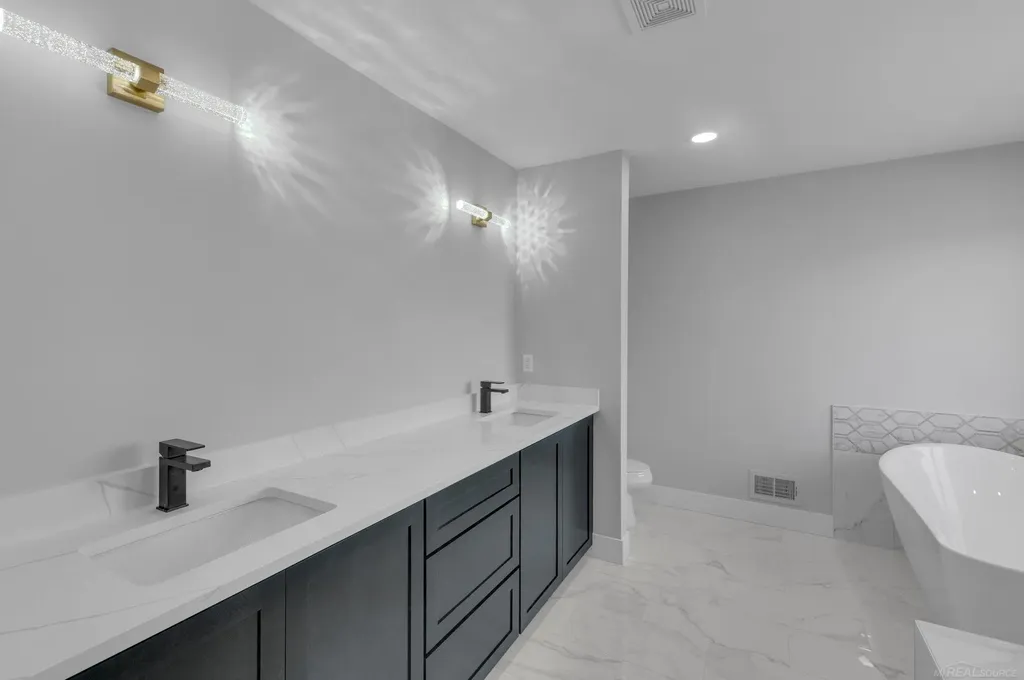 49940 Langford Drive Macomb Township MI 48044