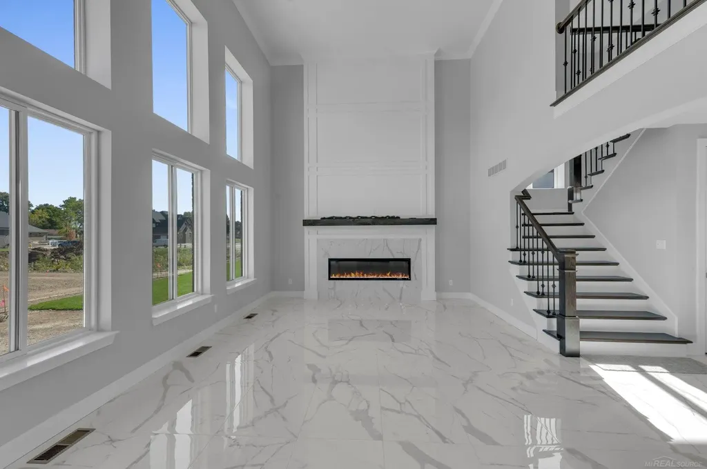 49940 Langford Drive Macomb Township MI 48044
