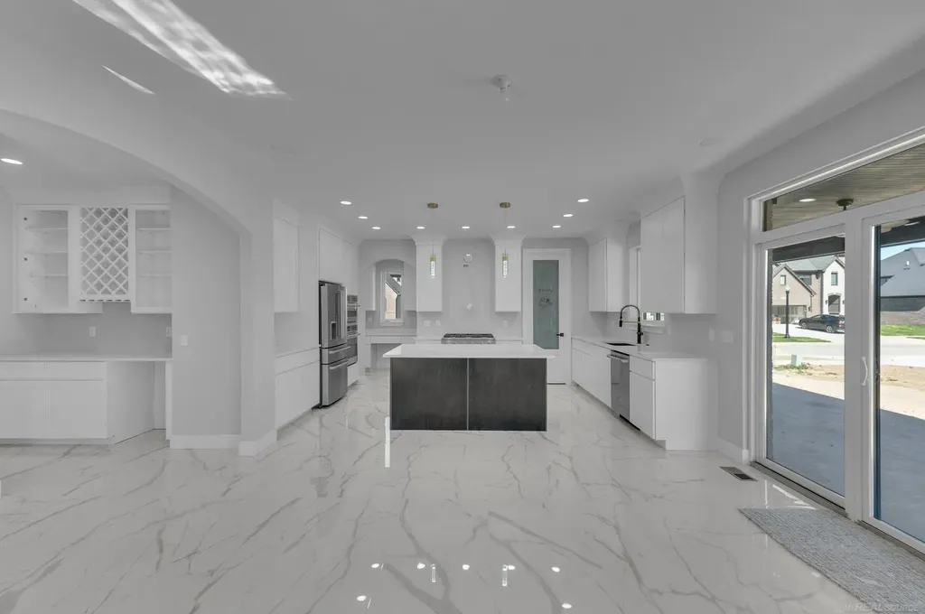 49940 Langford Drive Macomb Township MI 48044