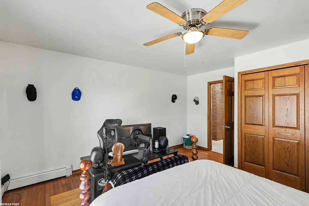 61313 Miriam Drive Washington Township MI 48094