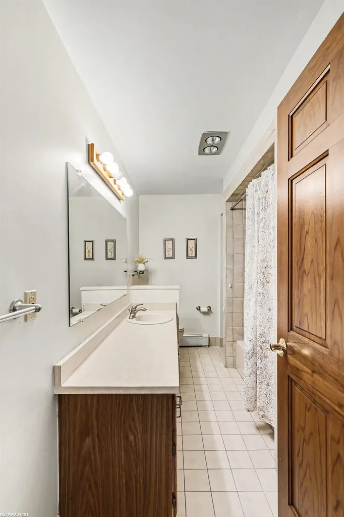61313 Miriam Drive Washington Township MI 48094