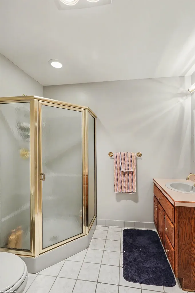 61313 Miriam Drive Washington Township MI 48094
