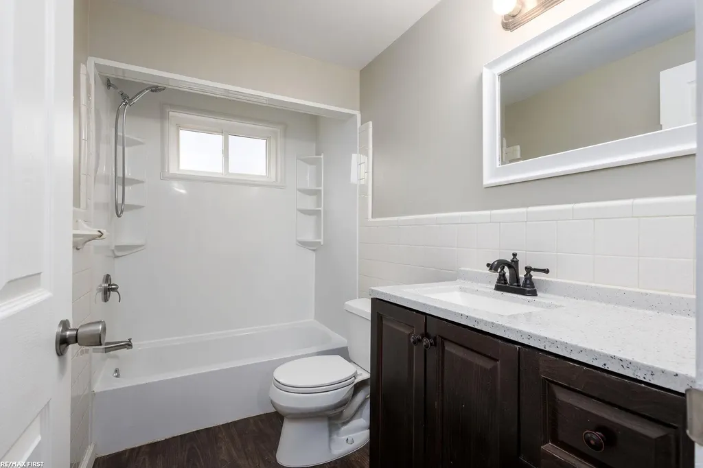36024 Weideman St Street Clinton Charter Township MI 48035