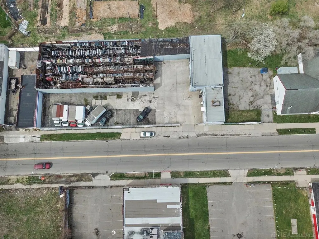 20011 John R Street Detroit City MI 48203