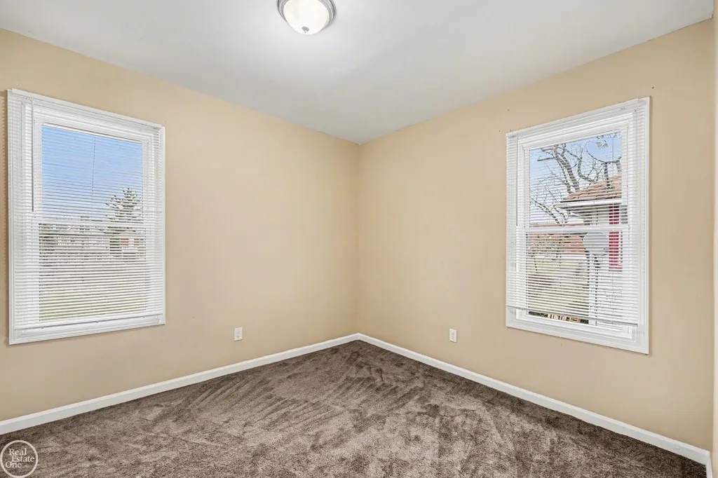 3226 Carter Street Detroit City MI 48206
