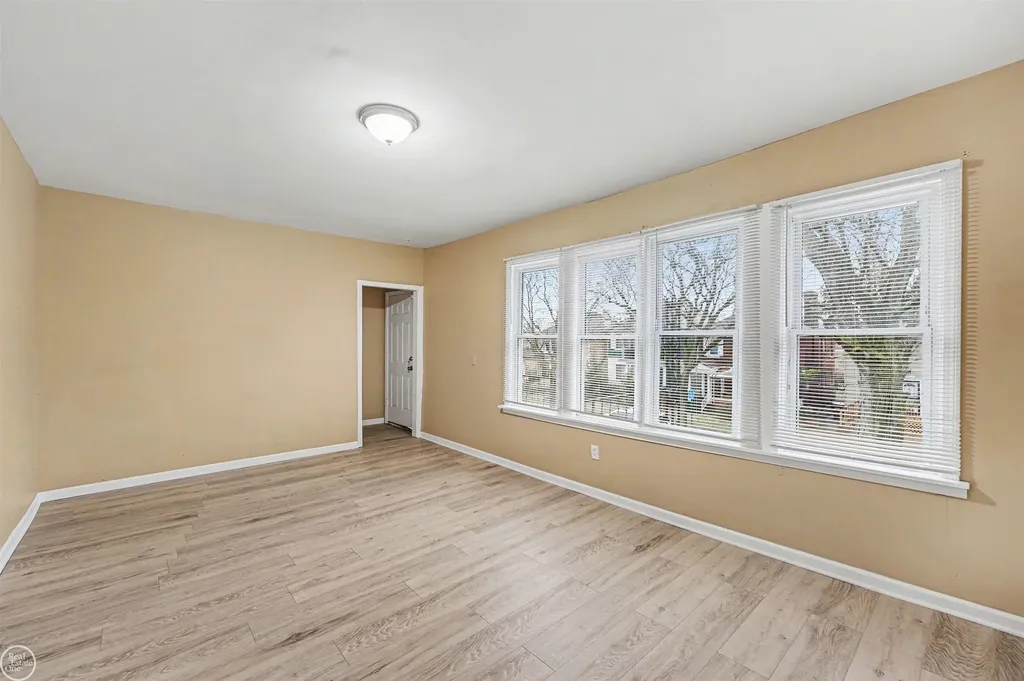 3226 Carter Street Detroit City MI 48206