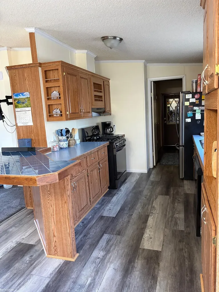 421 Red Pine Drive Genesee Charter Township MI 48506