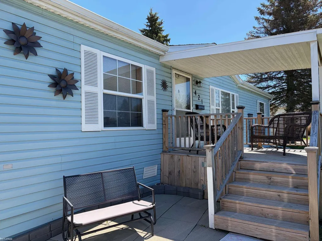 421 Red Pine Drive Genesee Charter Township MI 48506