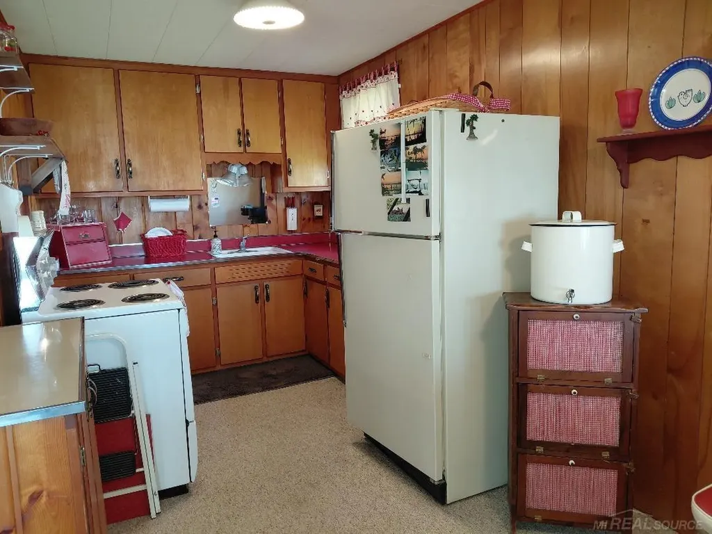 5806 N Lakeshore Road Forester Township MI 48465