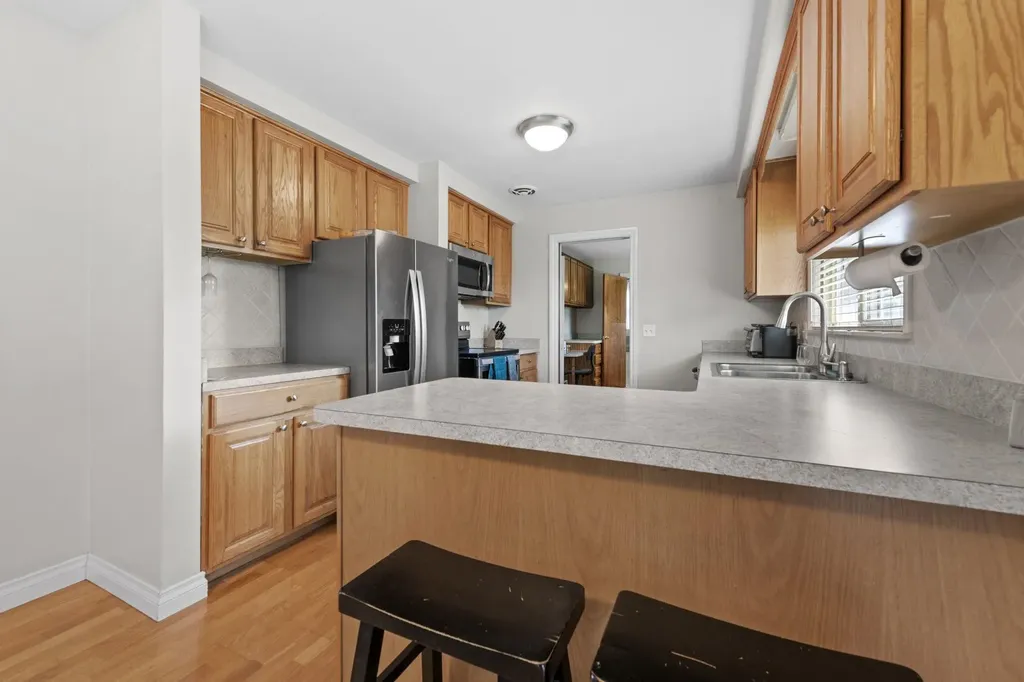 42355 Tessmer Drive Sterling Heights City MI 48314