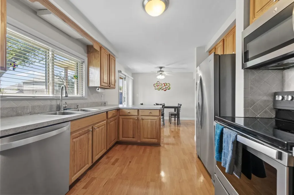 42355 Tessmer Drive Sterling Heights City MI 48314