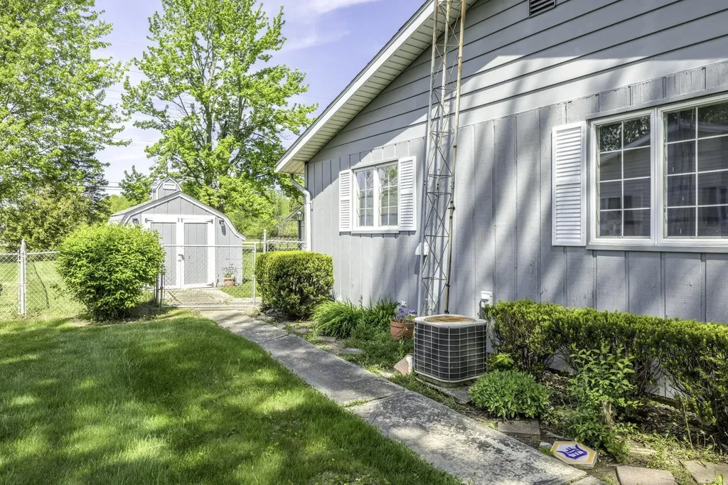 7685 Countryside Road Worth Township MI 48450