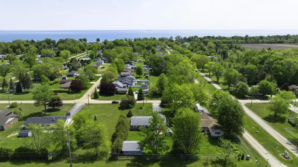 7685 Countryside Road Worth Township MI 48450