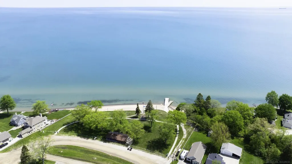 7685 Countryside Road Worth Township MI 48450