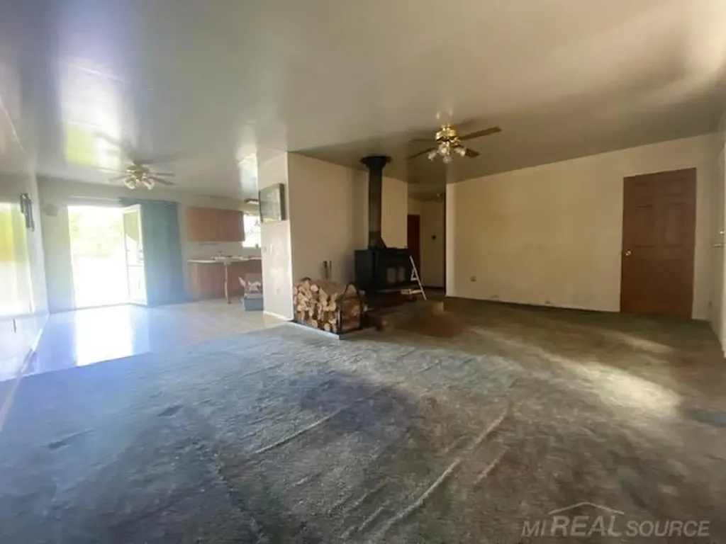 7483 NE Twin Lake Road Coldsprings Township MI 49659