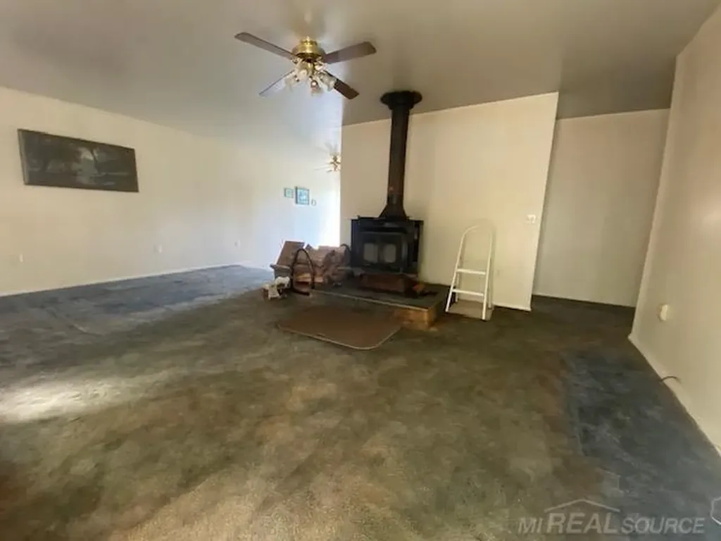 7483 NE Twin Lake Road Coldsprings Township MI 49659