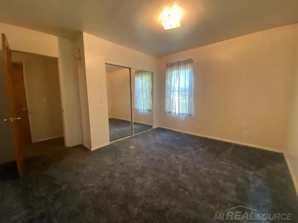 7483 NE Twin Lake Road Coldsprings Township MI 49659