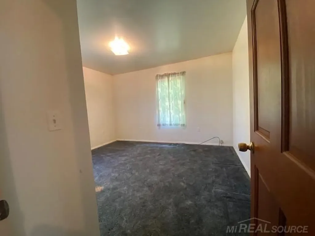 7483 NE Twin Lake Road Coldsprings Township MI 49659