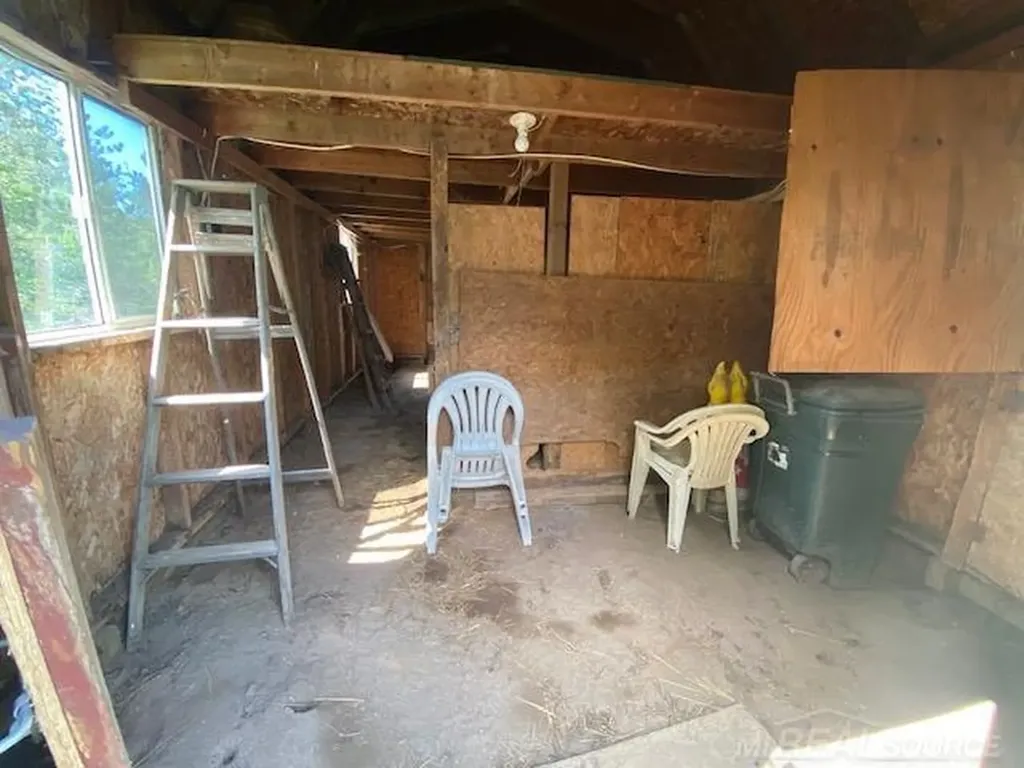 7483 NE Twin Lake Road Coldsprings Township MI 49659