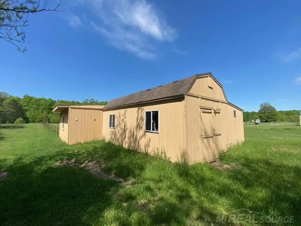 7483 NE Twin Lake Road Coldsprings Township MI 49659