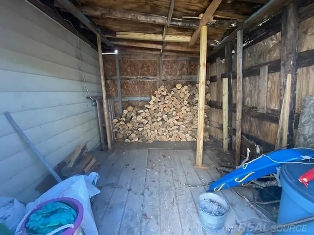 7483 NE Twin Lake Road Coldsprings Township MI 49659