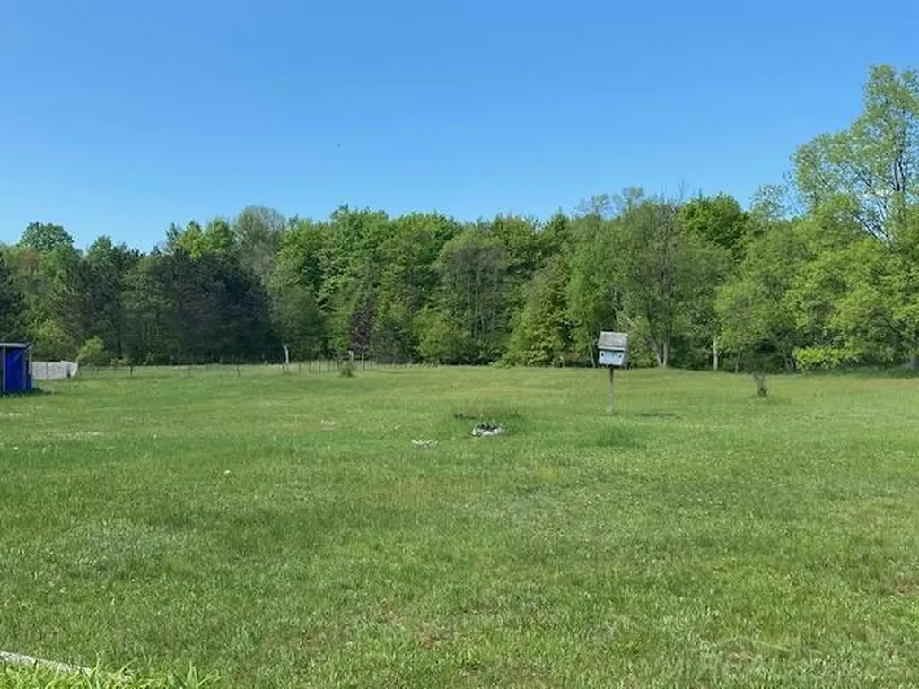 7483 NE Twin Lake Road Coldsprings Township MI 49659