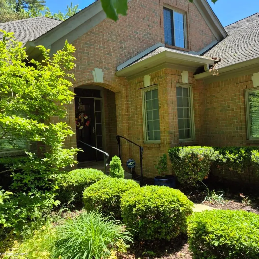 50804 Redwood Lane New Baltimore City MI 48047