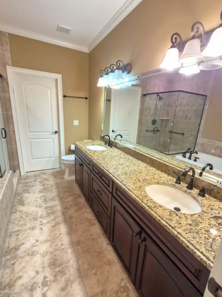 50804 Redwood Lane New Baltimore City MI 48047