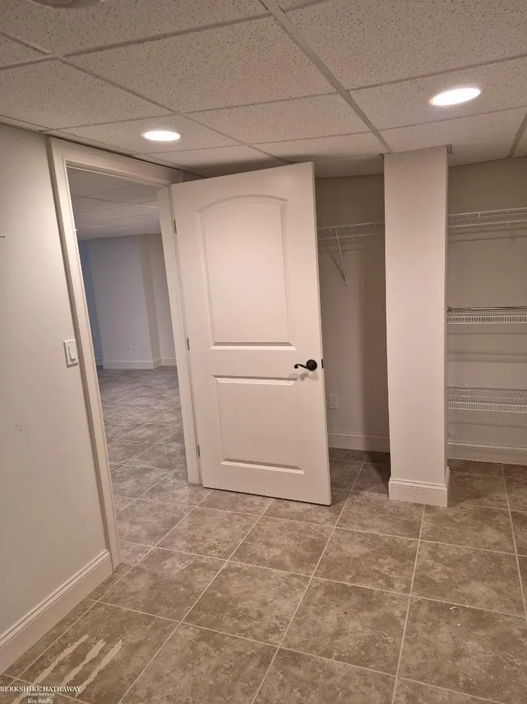 50804 Redwood Lane New Baltimore City MI 48047